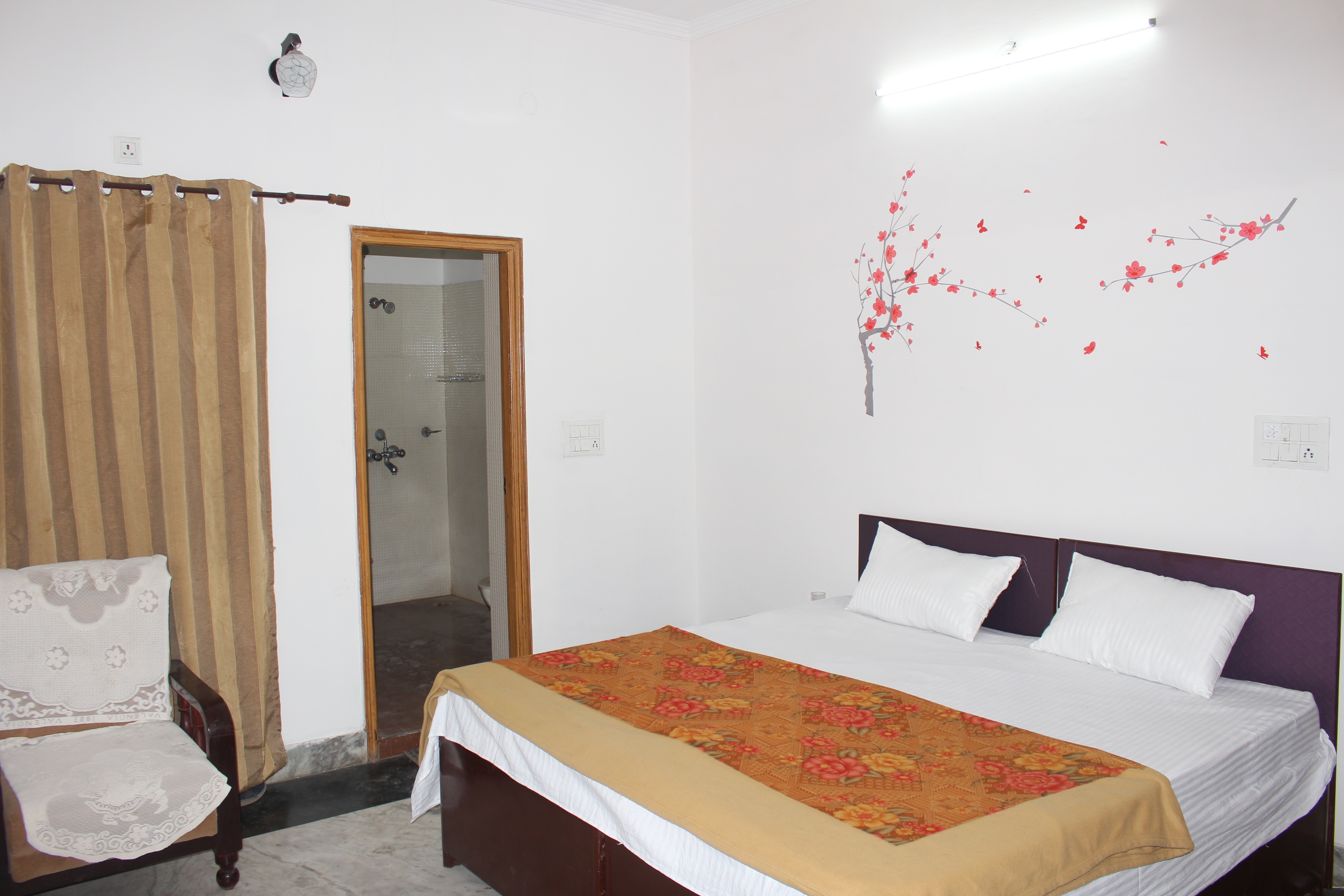 Super Deluxe Room